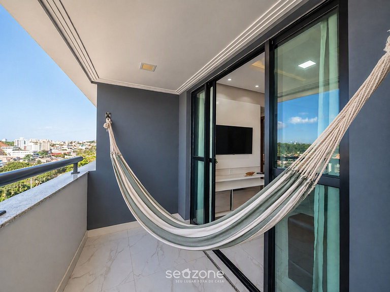 Apto. en Condo. c/ Piscina y Vista Cid. GII0302