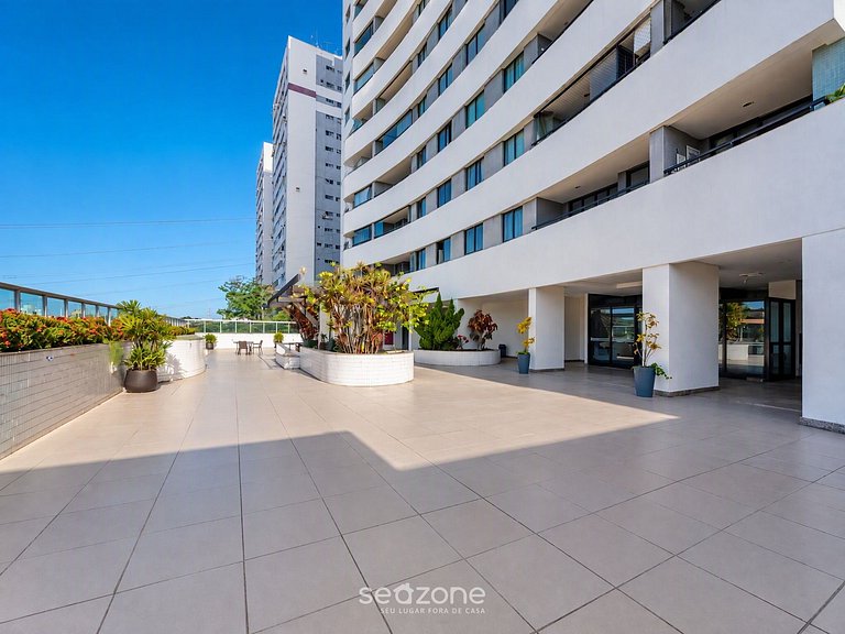 Apto. em Cond. c/ Piscina e Vista Cid. GII0302