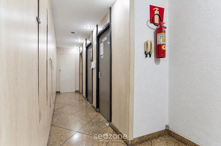 Apto. Bem localizado em Lourdes ASP1003