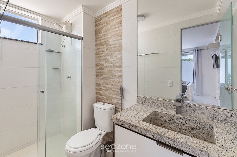 Apto. en Condo. c/ Piscina y parr. BNS0105