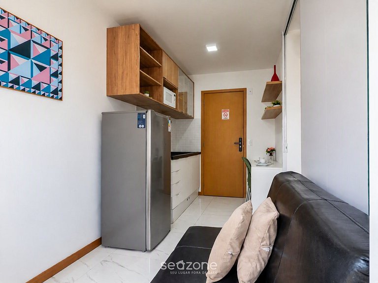 Apto. em Cond. c/ Piscina e Academia SCA0105