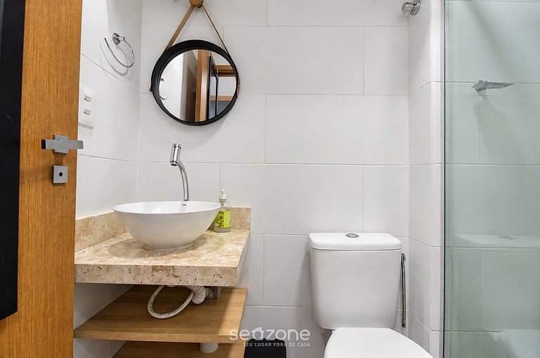 Studio em Cond. c/ Piscina a 480m AZZ0102