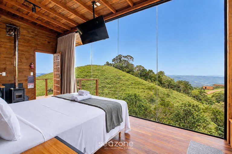 Banheira Com Vista e Teto de Vidro na Serra VST026
