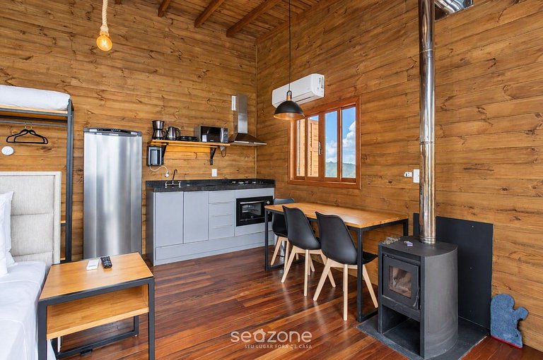 Banheira Com Vista e Teto de Vidro na Serra VST026