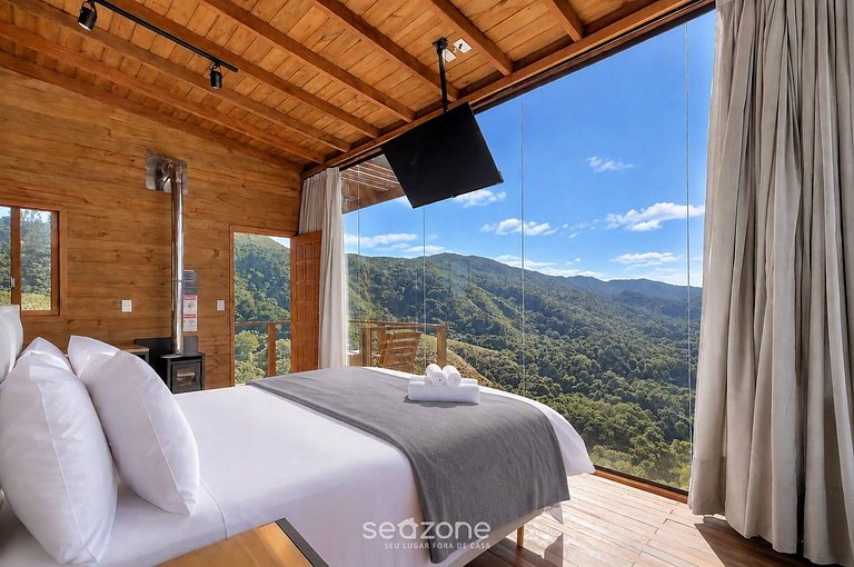 Cabana c/ Hidromassagem e Vista Montanha VST030