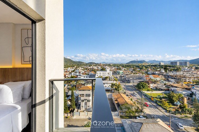 Studio a 50 metros da praia em condomínio PSOB1103
