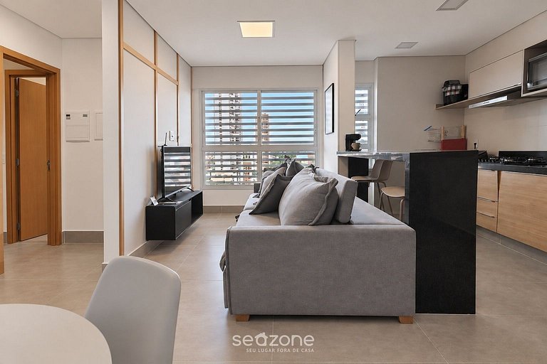 Apto. Bien ubicado en Condo. GRLA0803