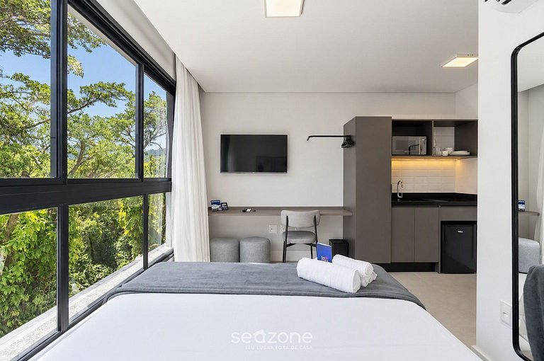 Apto centrinho da Lagoa rooftop c/ piscina LST0019