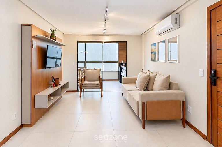 Casa em Cond. c/ Piscina e Lago VPG0103