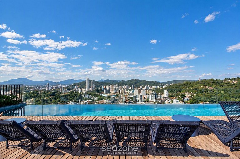Studio em Cond. c/ Piscina e Vista Cid. PIN1510