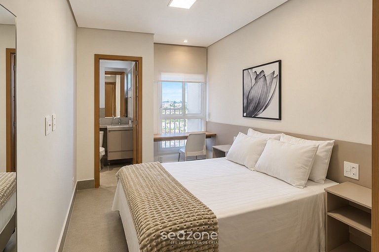 Apto. Bien ubicado en Condo. c/ Piscina GRLB1603
