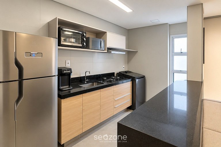 Apto. Bem localizado em Cond. c/ Piscina GRLB1603