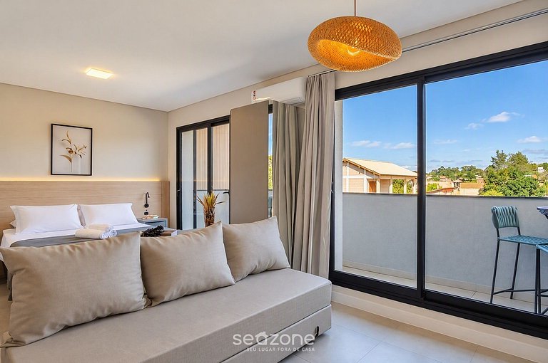 Studio em Cond. c/ Piscina e Varanda RSO0040