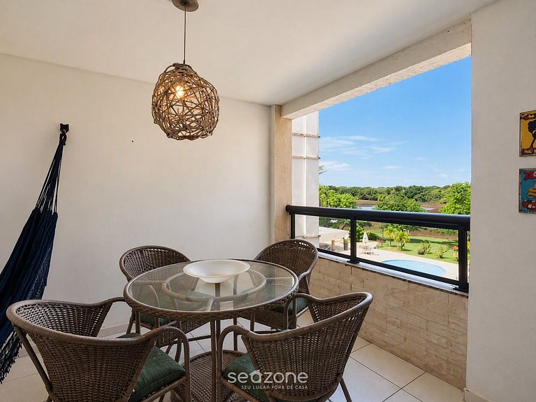 Apto. en Condo. c/ Piscina y vista Lago PDW0108