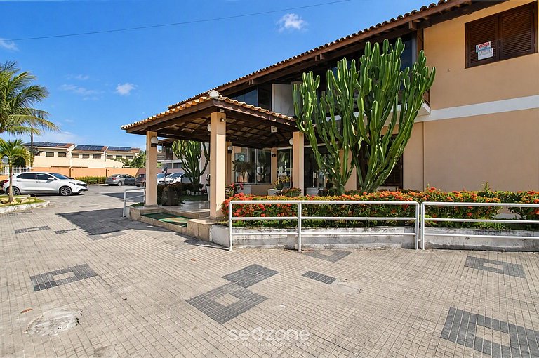 Apto. c/ Balcón en Condo. c/ Piscina PTL0130