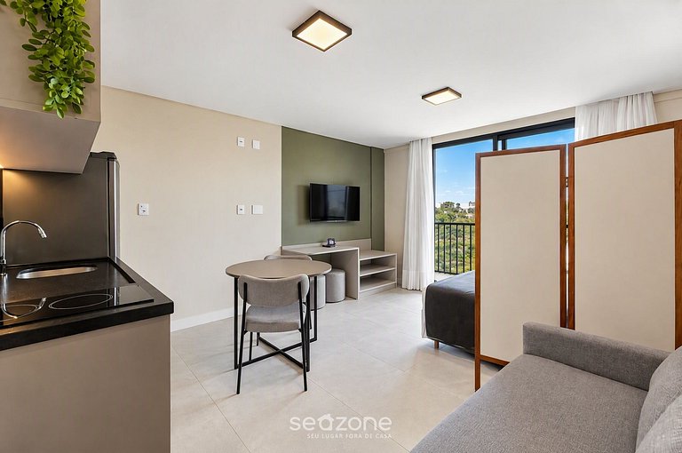 Studio en Condo. c/ Piscina y Balcón RUT0017