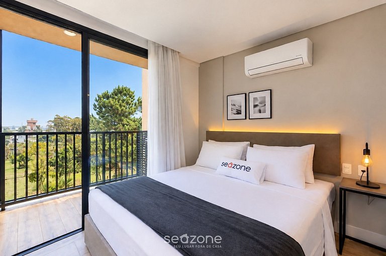 Studio em Cond. c/ Piscina e Varanda RUT0021