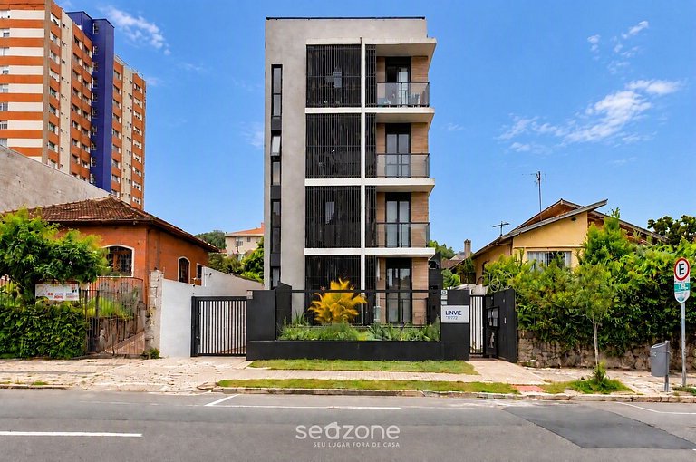 Studio em Cond. c/ Vista p/ Cidade LIS0041