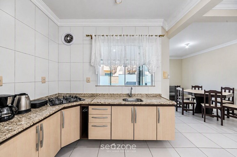 Casa c/ churrasq. a 720m da Praia JOS0002