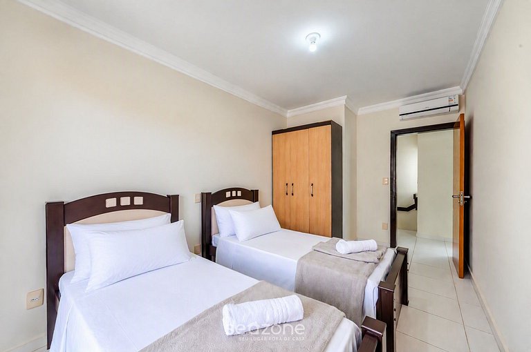 Casa c/ churrasq. a 720m da Praia JOS0002
