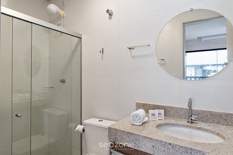 Studio en Condo. c/ Piscina BIP70008