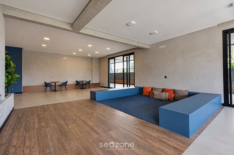 Studio em Cond. c/ Piscina e Vista Cid. IGA0503