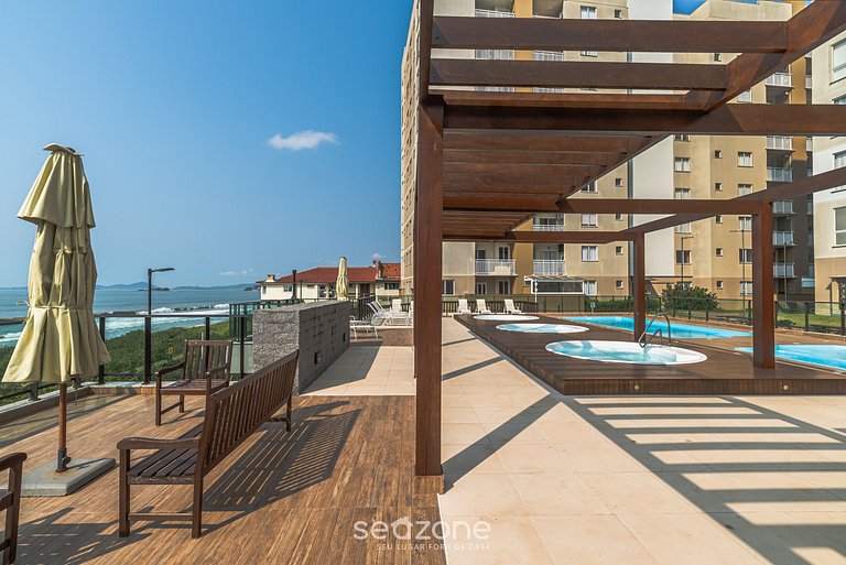Apto. c/ vista al Mar en Condo. c/ Pisc. VAC0804