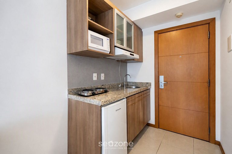 Studio en Condo. c/ Piscina y Vista SMZ1412