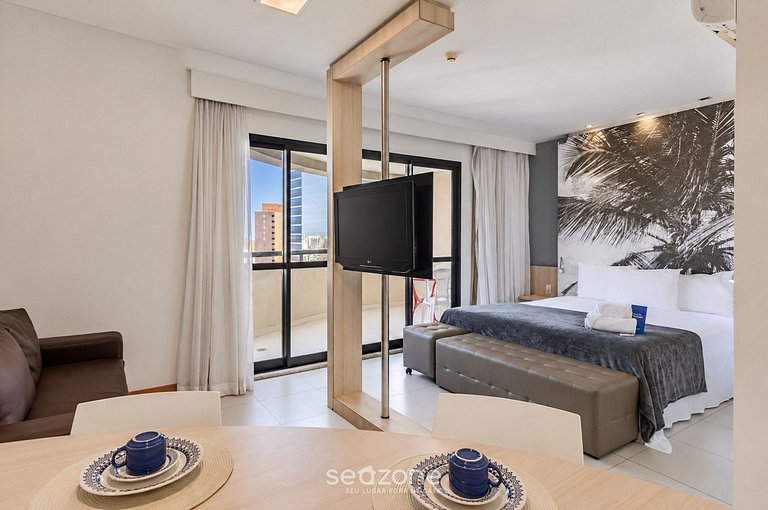 Studio en Condo. c/ Piscina MSB1803