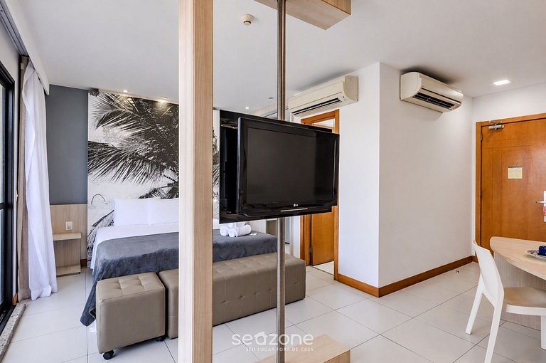Studio em Cond. c/ Piscina MSB1803
