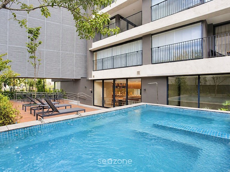 Apto. Bien ubicado en Condo. c/ Piscina EQP0404