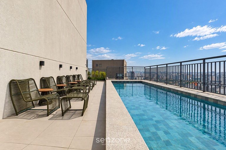 Studio bien ubicado en Condo. c/ Piscina MVO2402