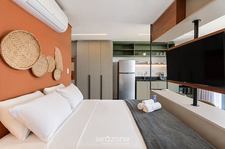 Studio Bem localizado em Cond. c/ Piscina AET613