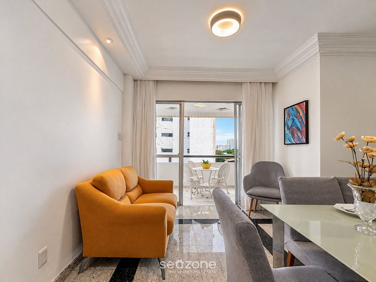 Apto. en Condo. c/ Piscina NED0801