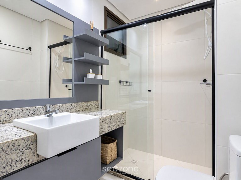 Apto. en Condo. c/ Rooftop Vista Mar EDF1202
