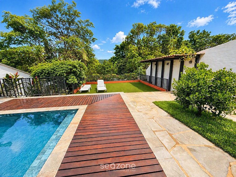 Casa c/ piscina priv. y parr. MGA0028