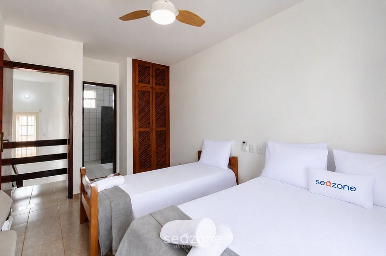 Casa em Cond. em Porto Seg. NSU0006